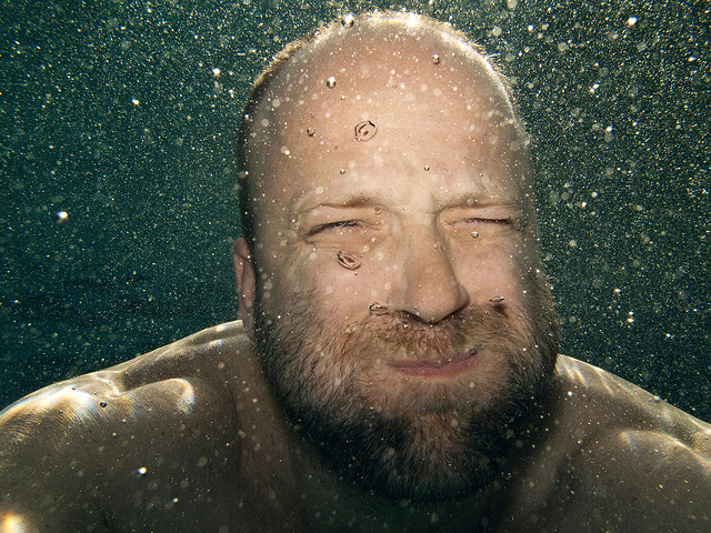 World Record Holding Breath Under Water 106